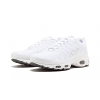 Nike air max plus womens black and white best sale